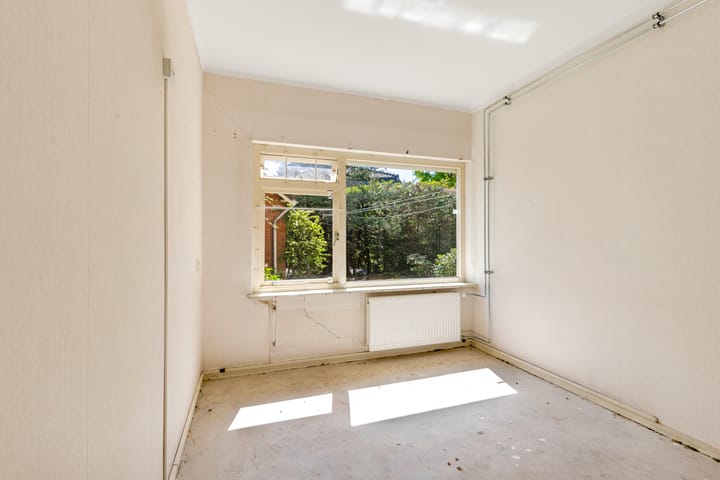 Photo 11 of Eikenlaan 63