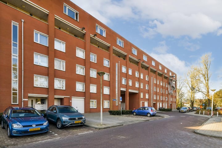 Foto 4 van Suze Groenewegplantsoen 80