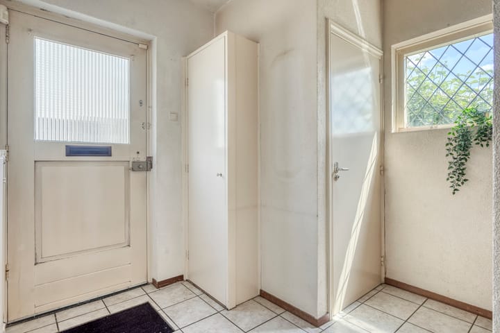 Photo 8 of Aletta Jacobsplein 14