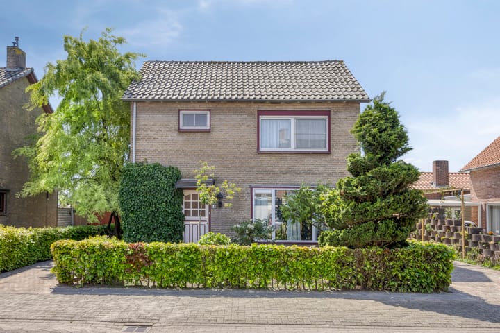 Foto 2 van Wethouder Pubbenstraat 4