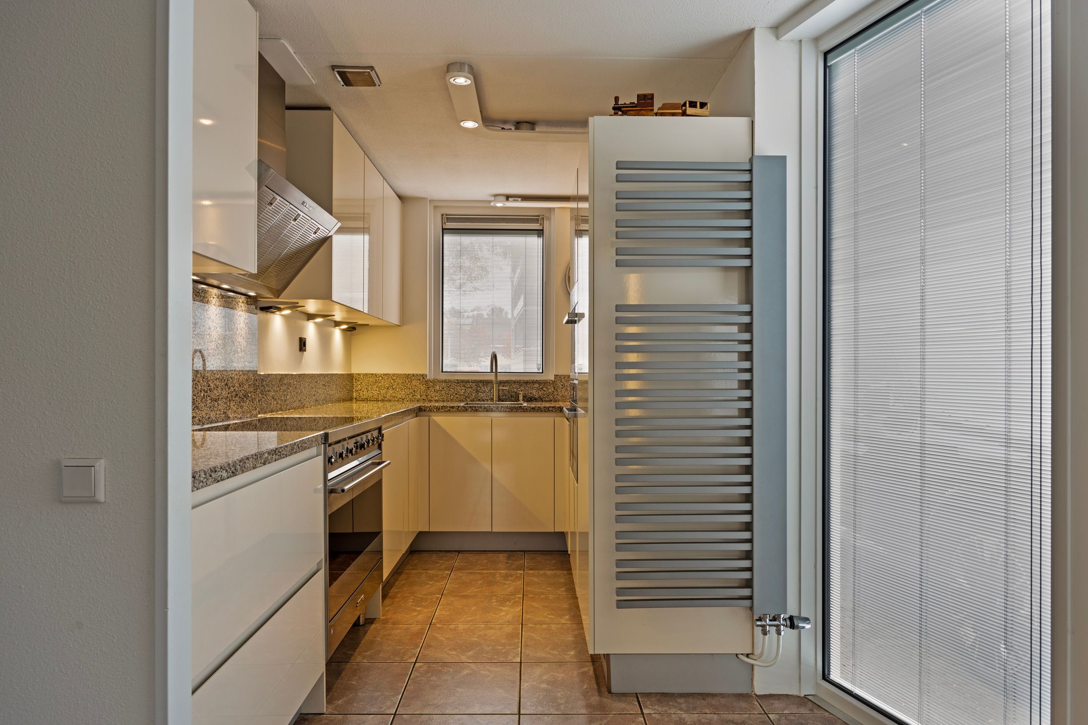 Photo 12 of Brahmsstraat 268