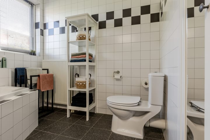 Photo 28 of Dokter Van Westendorplaan 21