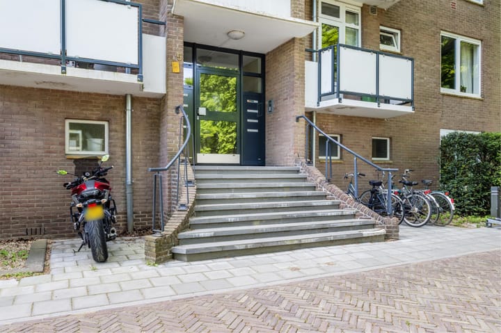 Foto 38 van Bauerstraat 3-2