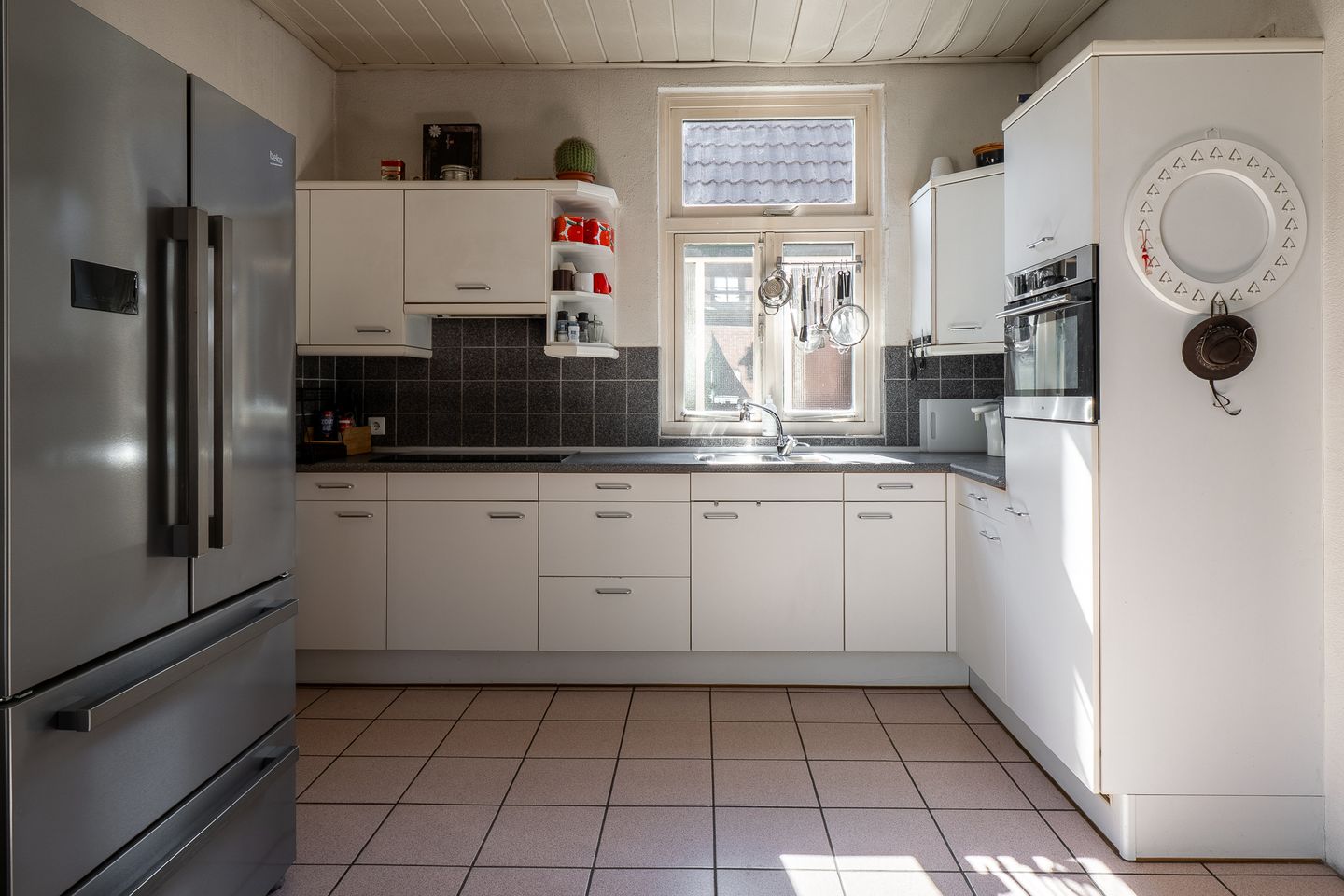 Foto 10 van Hazelaarweg 6