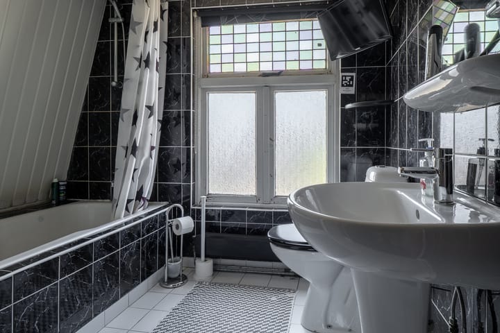 Foto 19 van Hazelaarweg 6