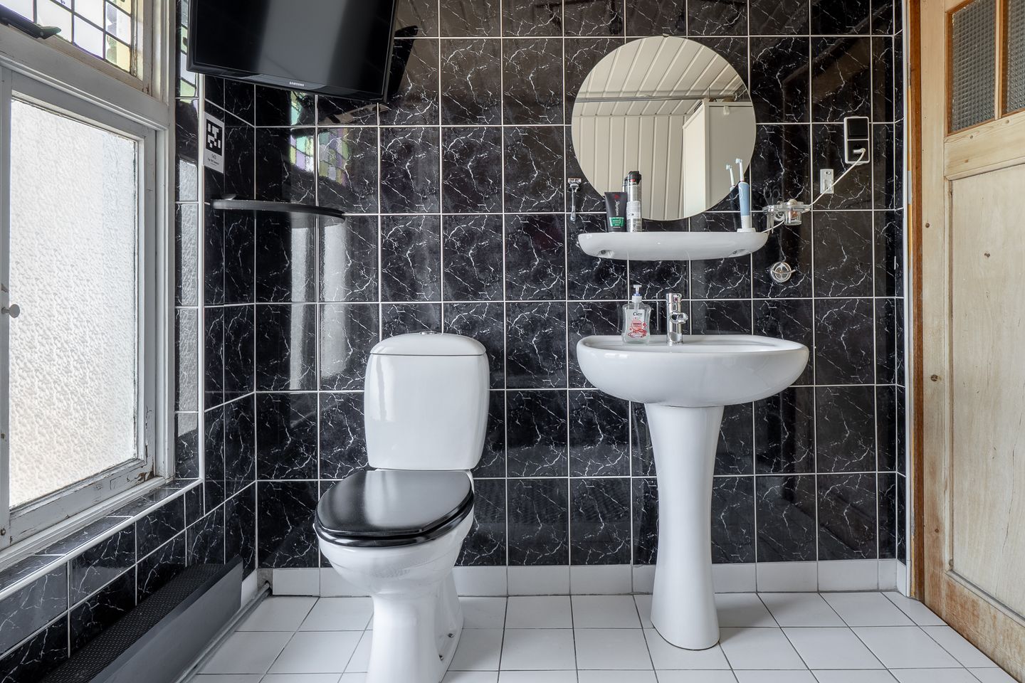 Foto 20 van Hazelaarweg 6