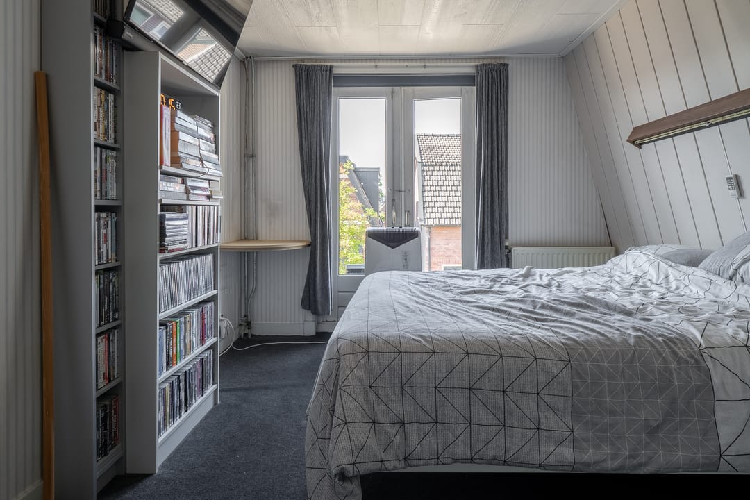 Foto 23 van Hazelaarweg 6