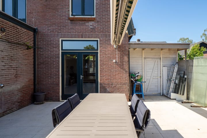 Foto 32 van Hazelaarweg 6