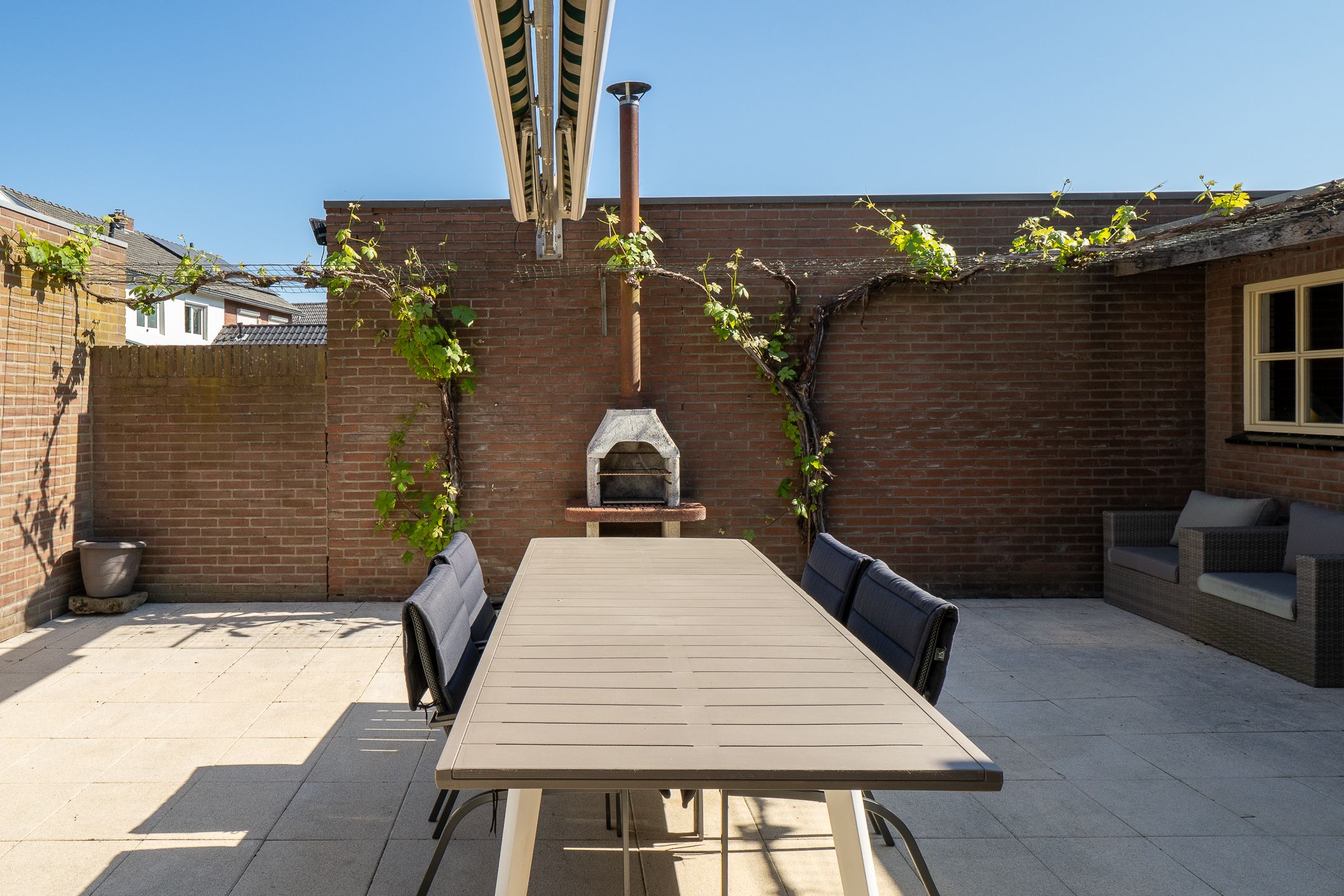 Foto 33 van Hazelaarweg 6