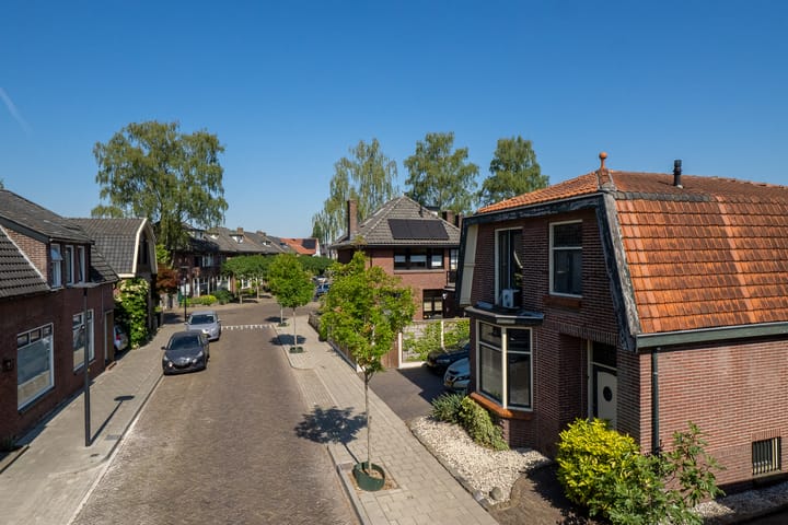 Foto 41 van Hazelaarweg 6