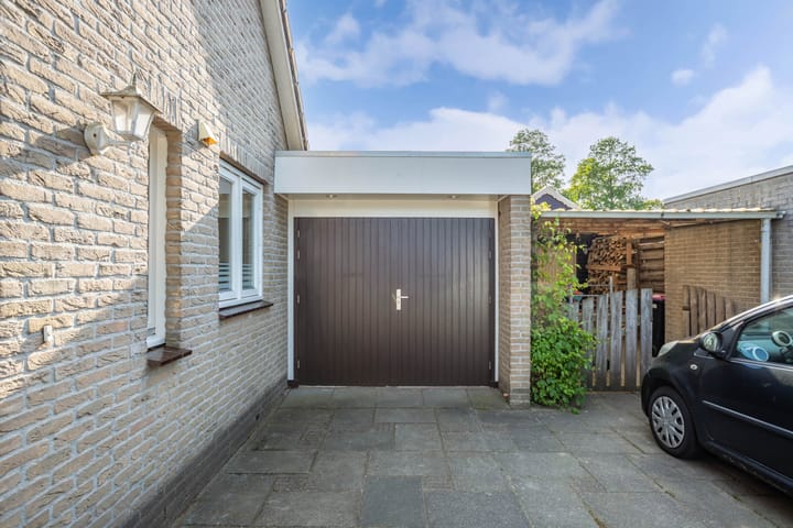 Foto 46 van Ericaweg 14