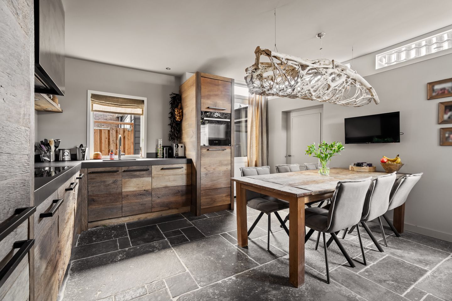 Foto 14 van Piet Heinplein 1