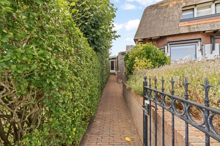 Foto 32 van Piet Heinplein 1