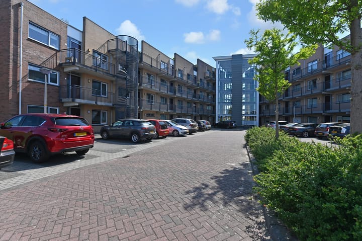 Foto 5 van Heinsiushof 17