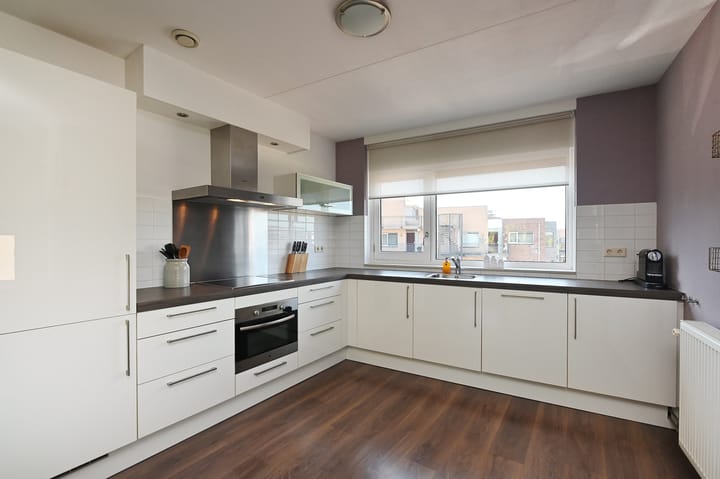 Foto 2 van Heinsiushof 17