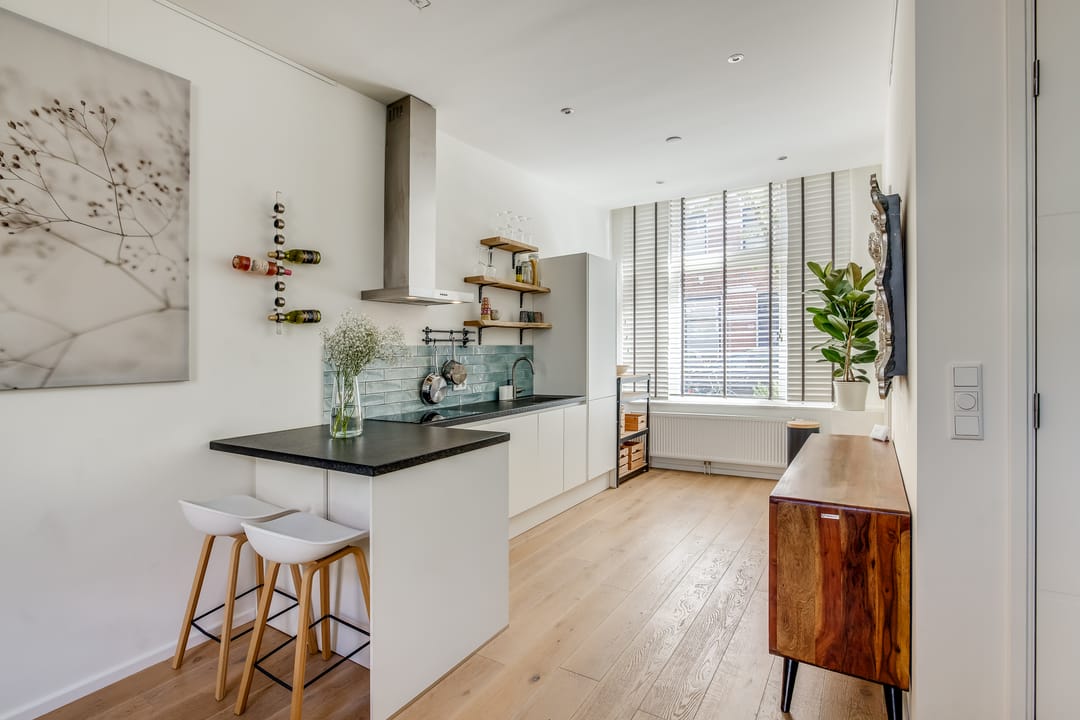 Foto 8 van Riouwstraat 13