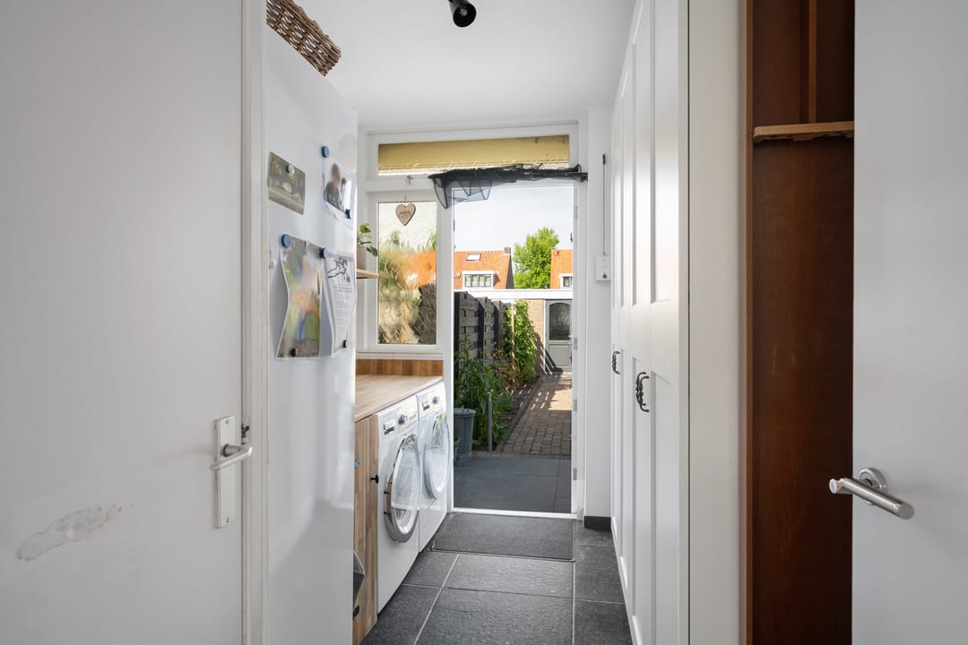 Foto 11 van van Wassenaerstraat 54