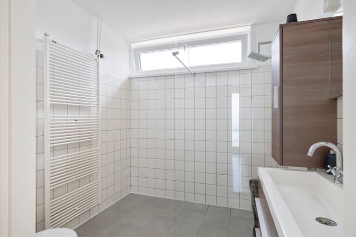 Photo 28 of Roozenburglaan 147