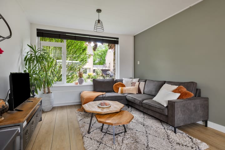 Photo 4 of Helmichstraat 26