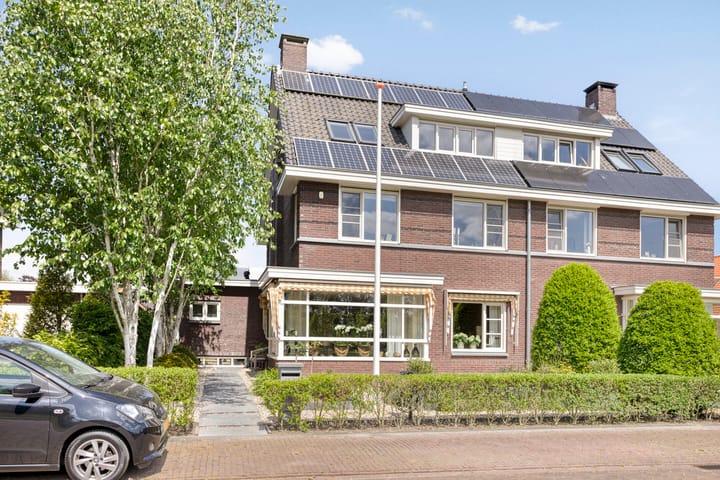 Foto 5 van Nazareth 10