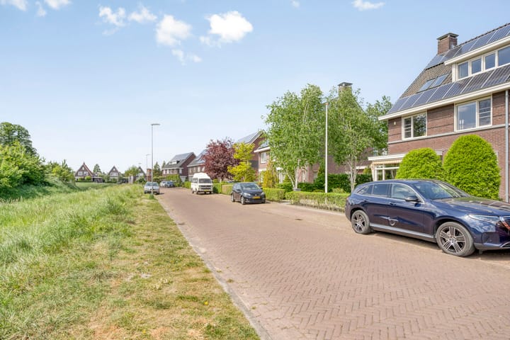 Foto 8 van Nazareth 10