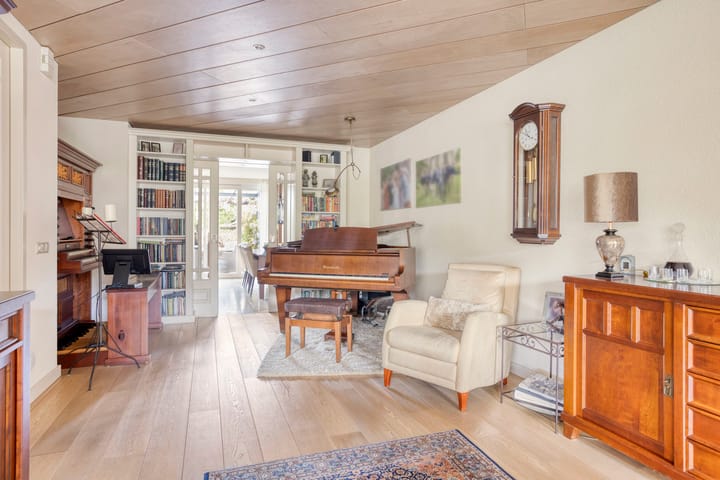 Foto 16 van Nazareth 10