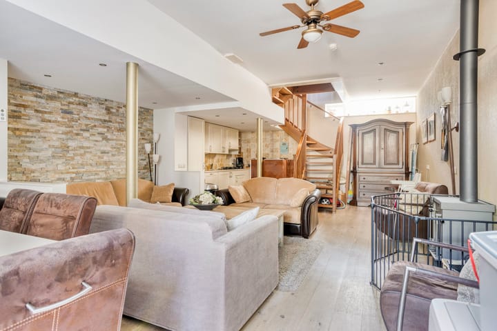 Foto 33 van Nazareth 10