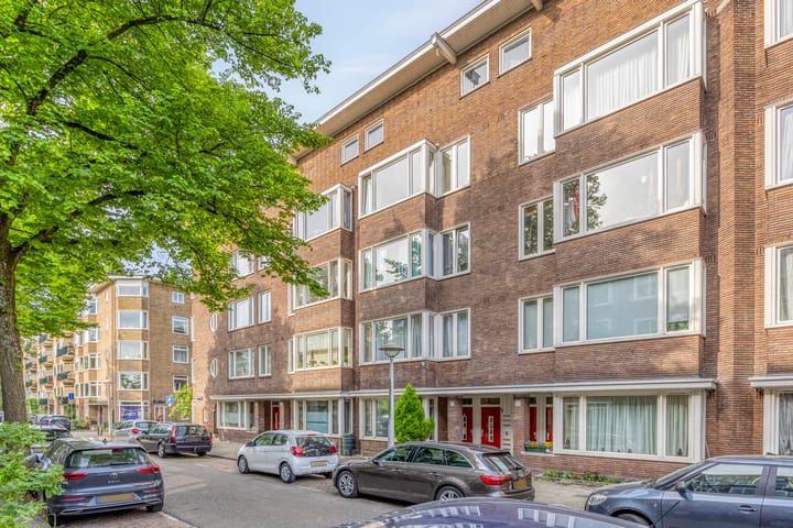 Foto 1 van Esmoreitstraat 27-3