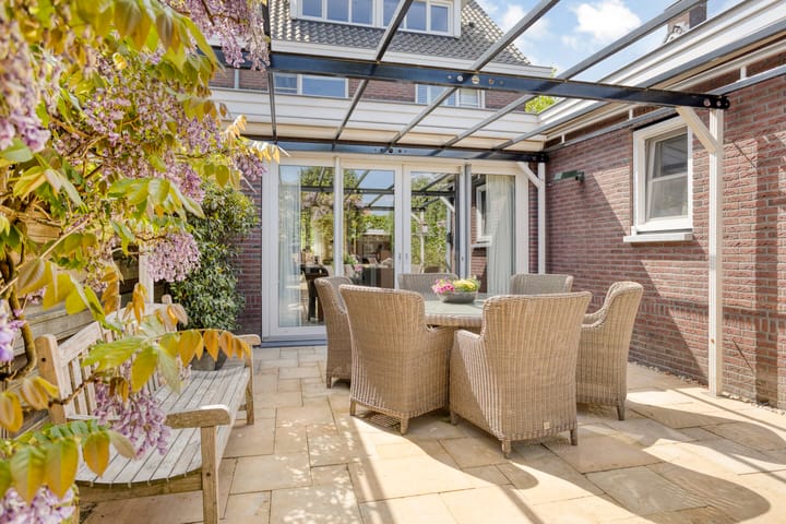 Foto 65 van Nazareth 10