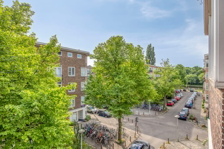 Foto 18 van Esmoreitstraat 27-3