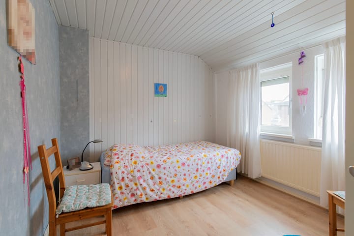 Photo 22 of Henri Jonasstraat 4