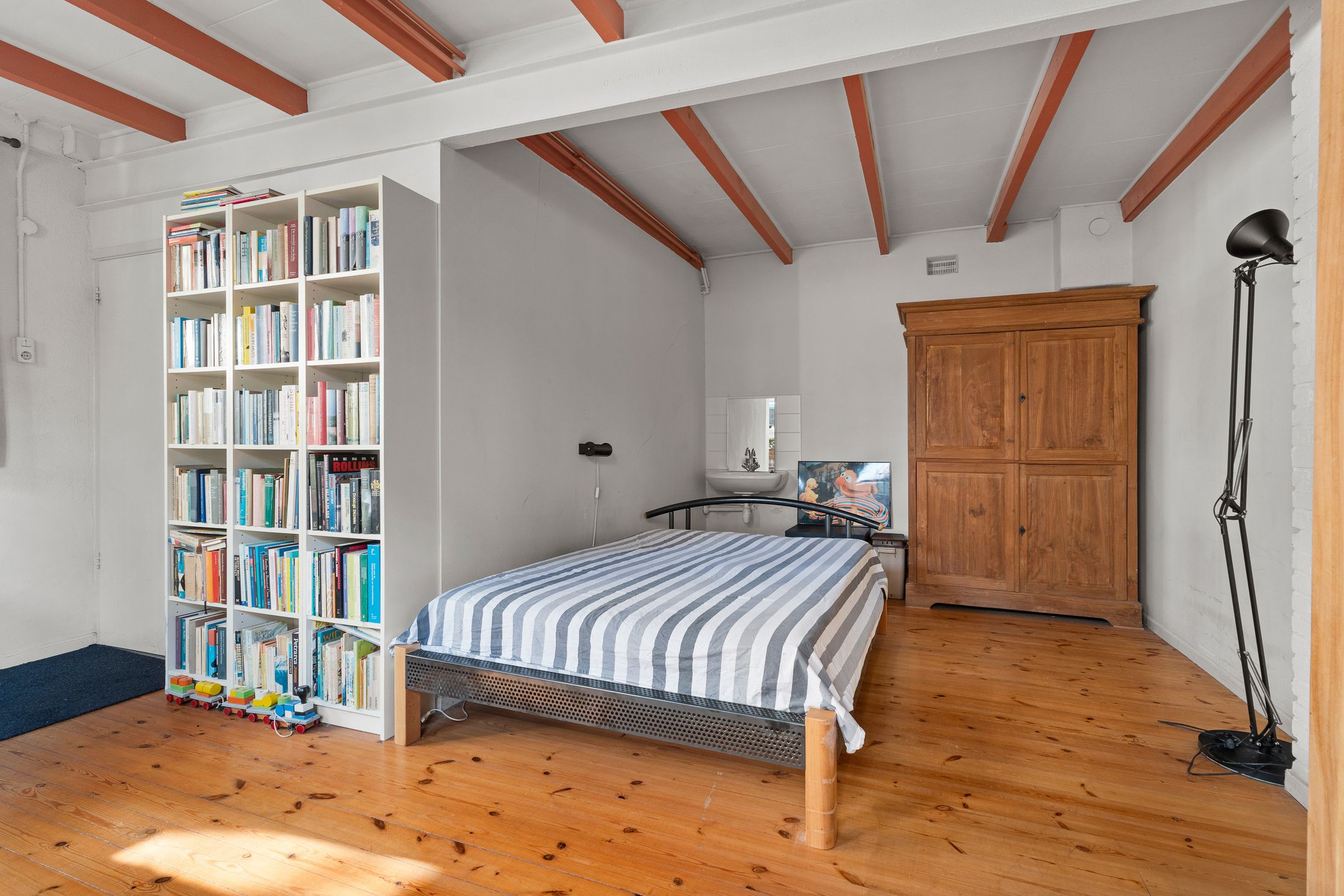 Foto 12 van Van Dortmondtstraat 33