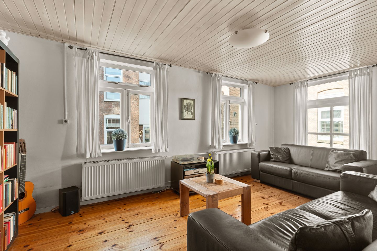 Foto 20 van Van Dortmondtstraat 33