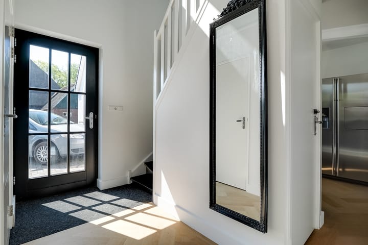 Foto 10 van Middelweg 2