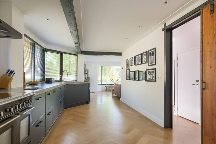 Foto 11 van Middelweg 2