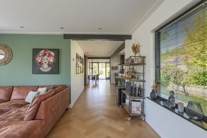 Foto 15 van Middelweg 2