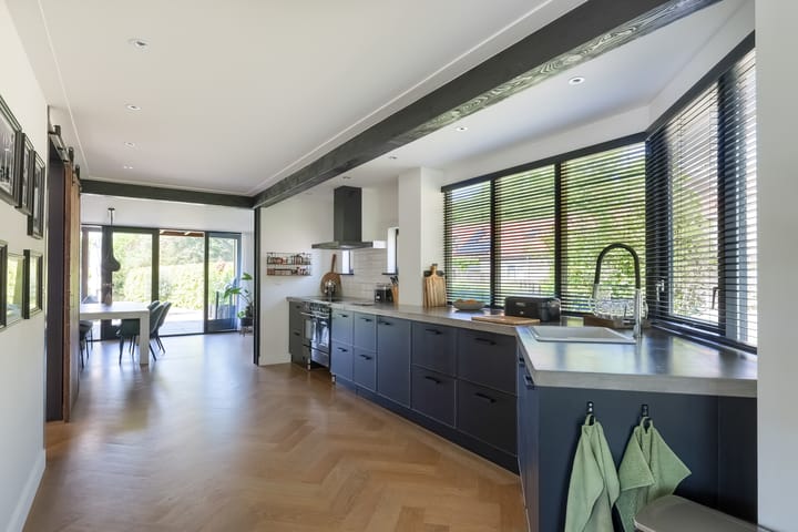 Foto 16 van Middelweg 2