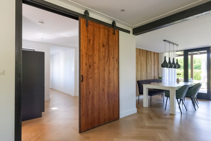 Foto 18 van Middelweg 2