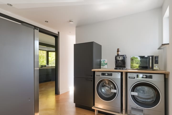 Foto 20 van Middelweg 2