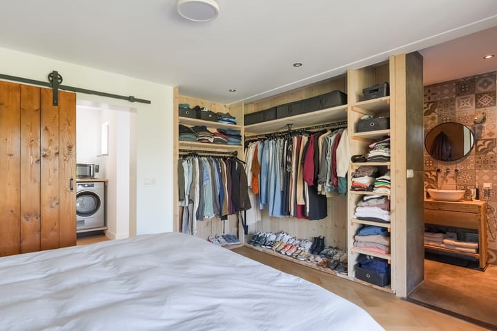 Foto 23 van Middelweg 2