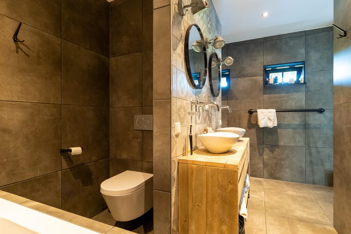 Foto 25 van Middelweg 2