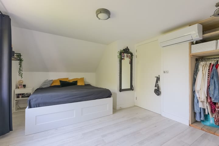 Foto 43 van Middelweg 2