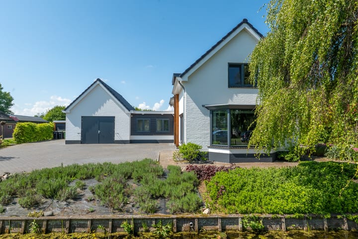 Foto 66 van Middelweg 2