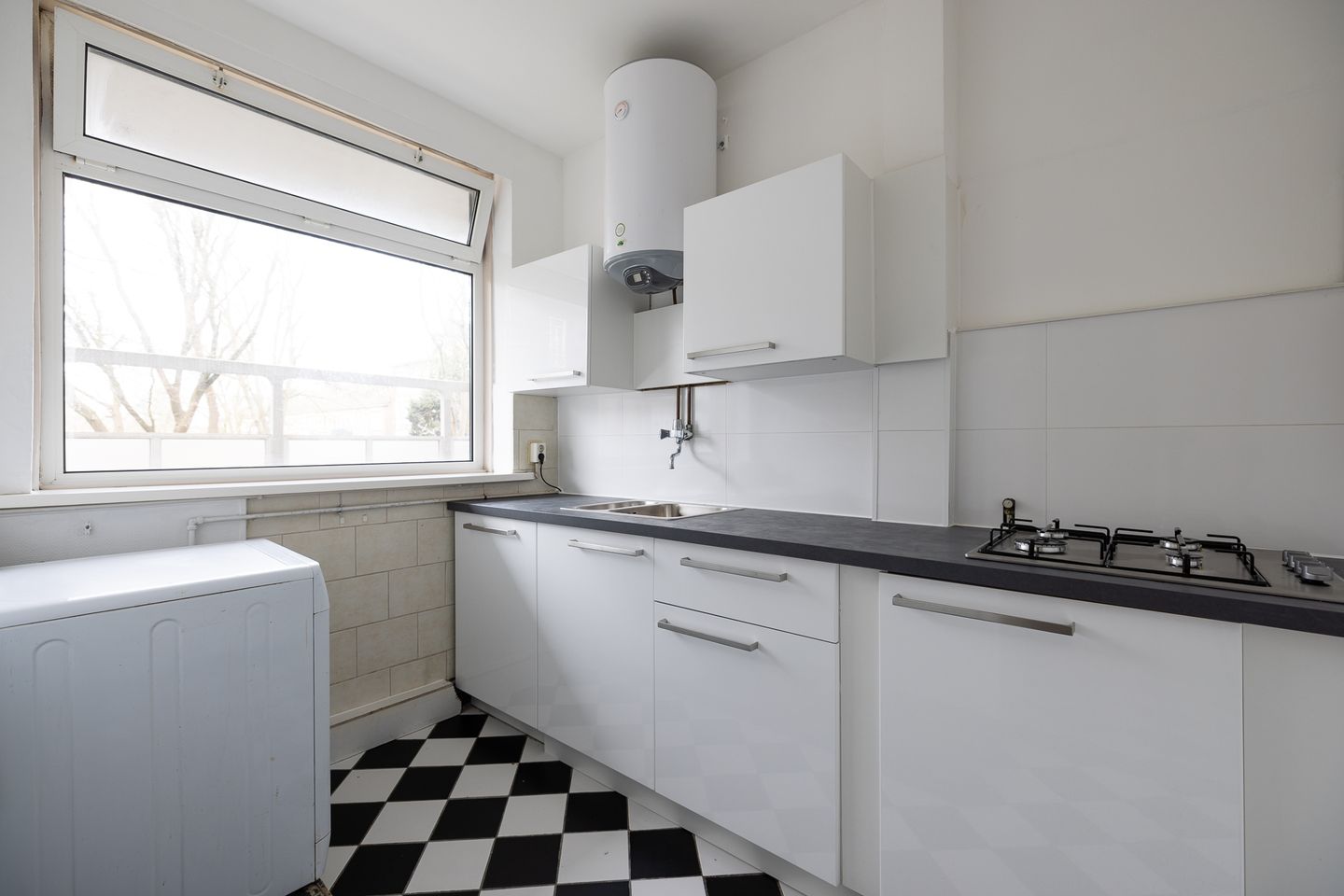 Foto 4 van Herman Robbersstraat 102-B