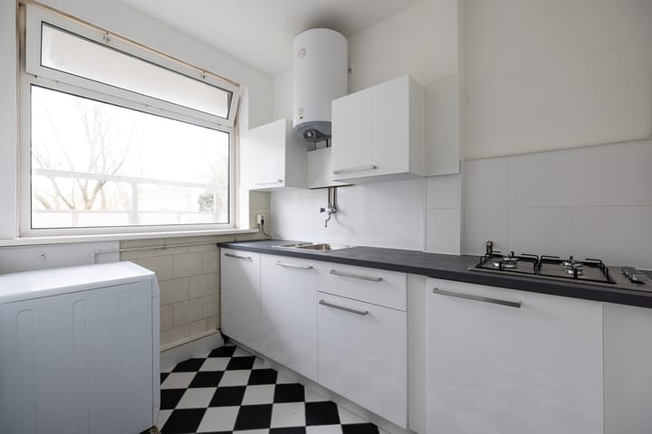 Foto 4 van Herman Robbersstraat 102-B