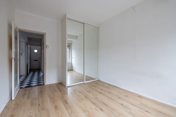 Foto 6 van Herman Robbersstraat 102-B