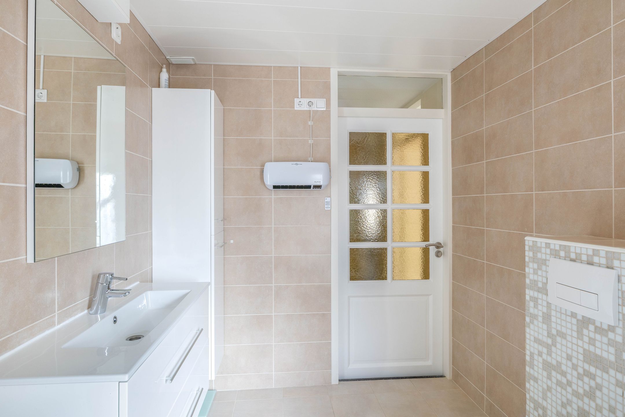 Photo 18 of Marjoleinhof 13