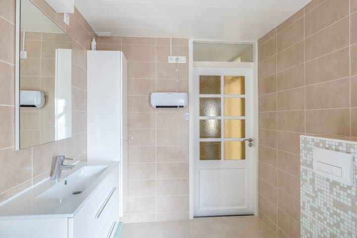 Foto 18 van Marjoleinhof 13