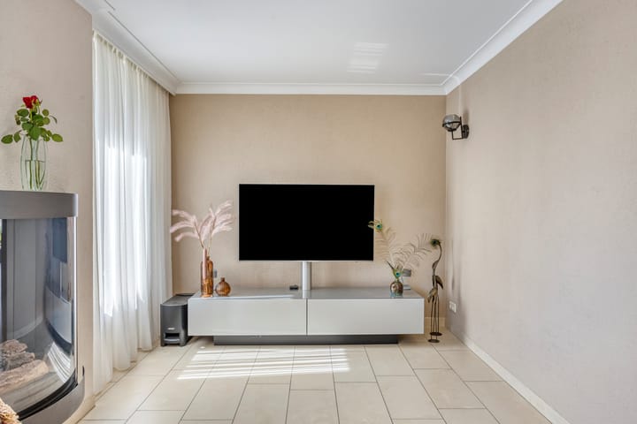 Foto 6 van De Uilenburg 76