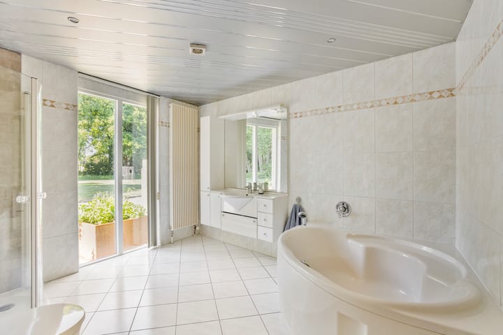 Foto 15 van De Uilenburg 76